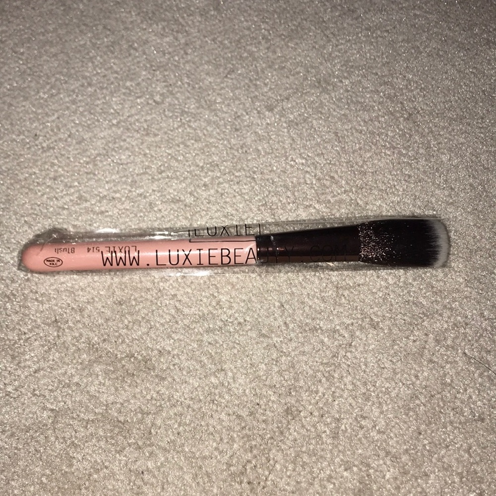LUXIE 514 Blush Brush